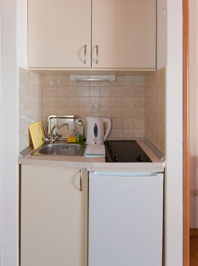 Apartments Milana Тучепи Экстерьер фото